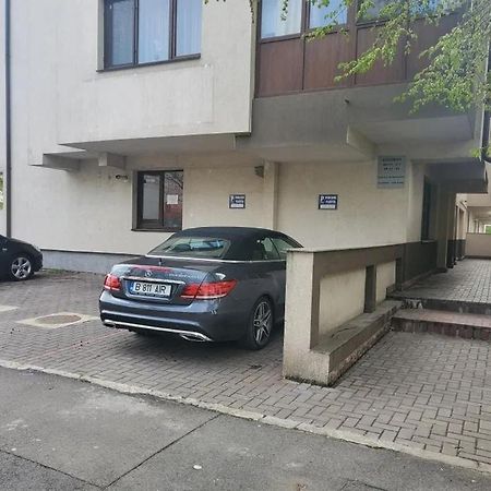 Morii Lake Special Apartment Bukarest Exterior foto