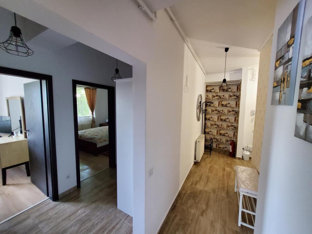 Morii Lake Special Apartment Bukarest Exterior foto