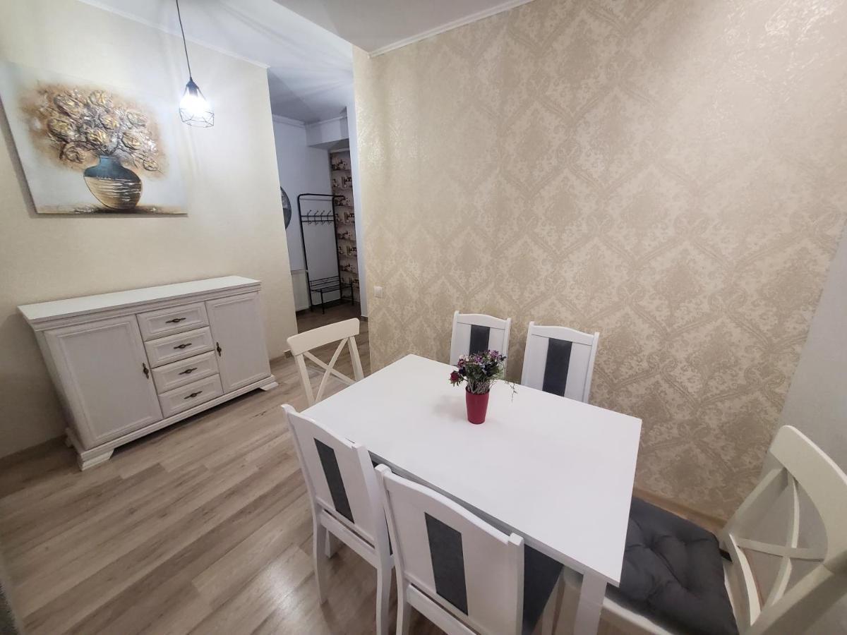 Morii Lake Special Apartment Bukarest Exterior foto