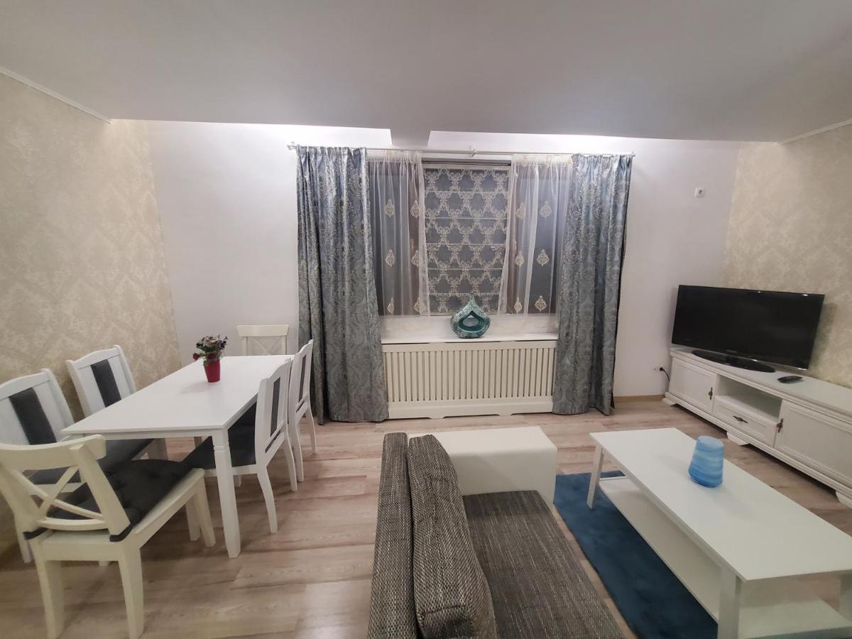 Morii Lake Special Apartment Bukarest Exterior foto