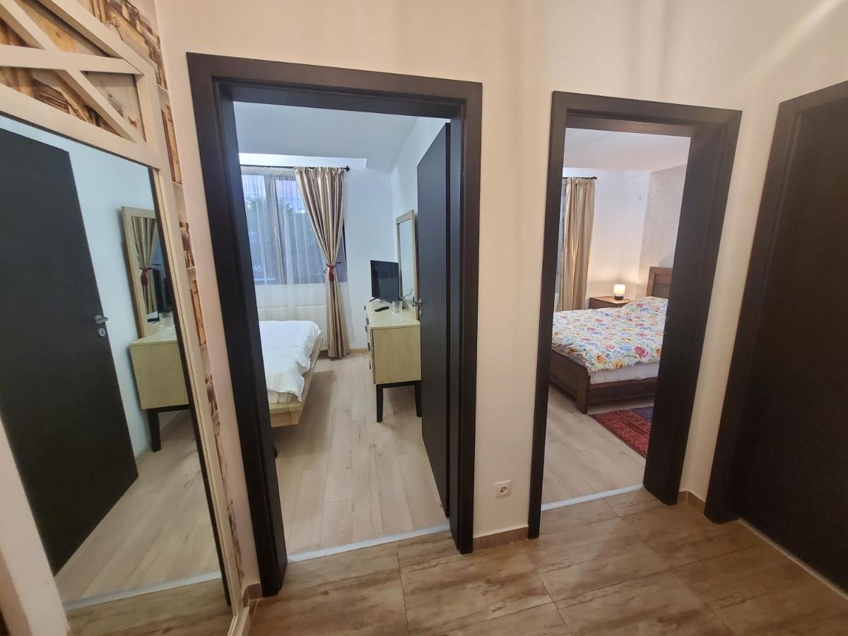 Morii Lake Special Apartment Bukarest Exterior foto