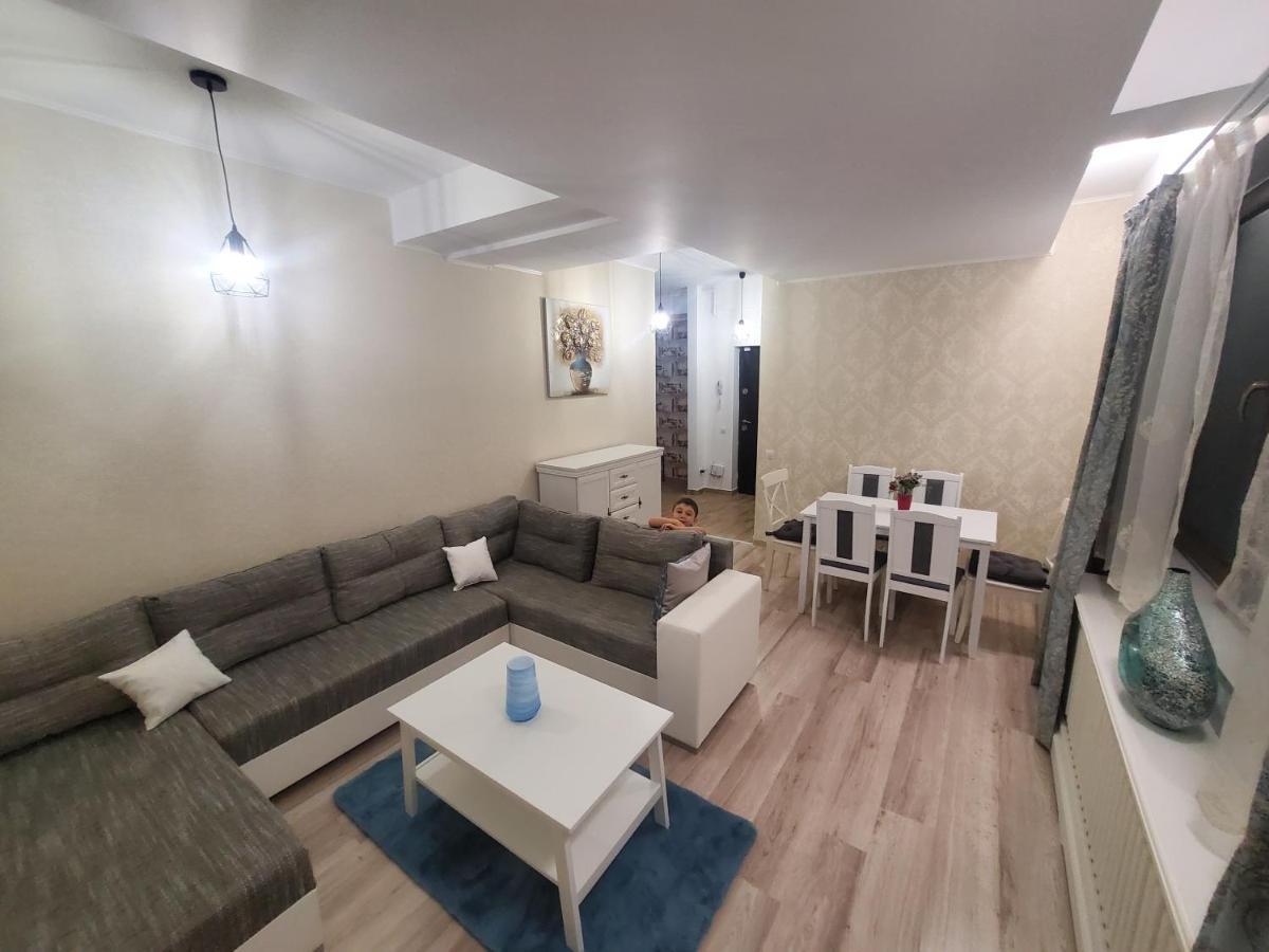 Morii Lake Special Apartment Bukarest Exterior foto